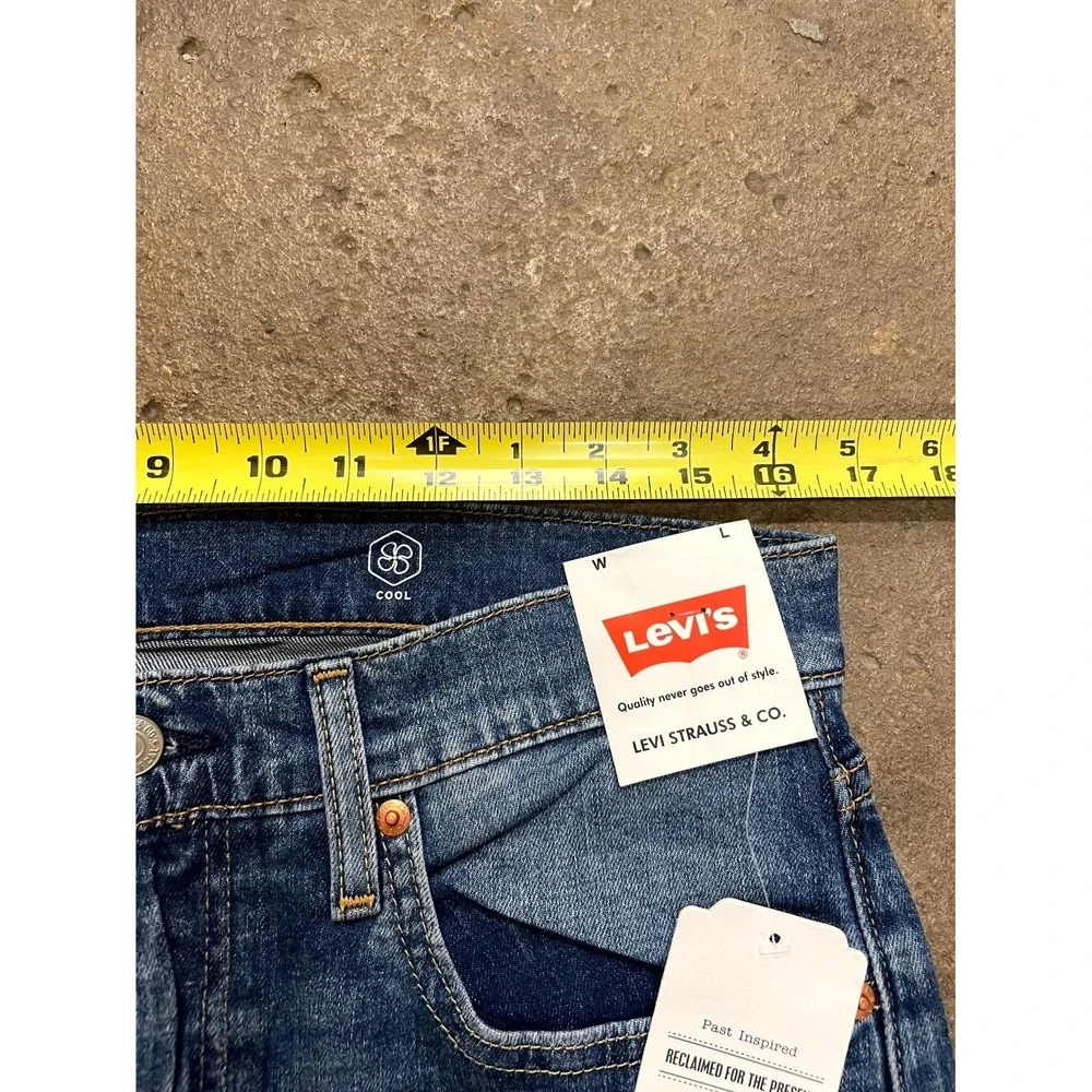 Levi's 502 Straight Jeans Mens‎ 32x32 Blue Whiskering Denim Logo Cotton Stretch